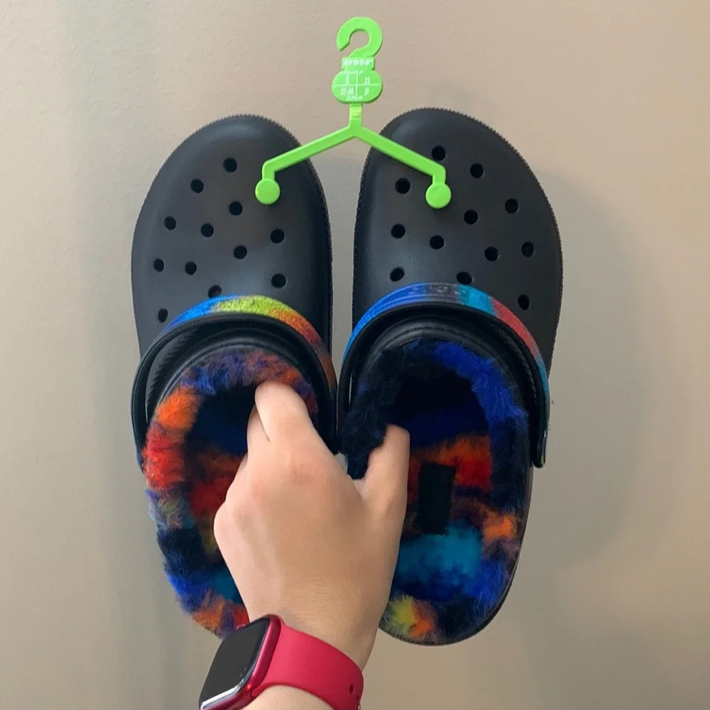 Black Fur-Lined Crocs